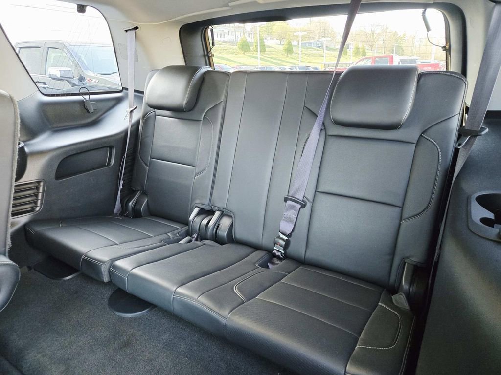 Used 2015 GMC Yukon SLT w/ HD Trailering Package image 14