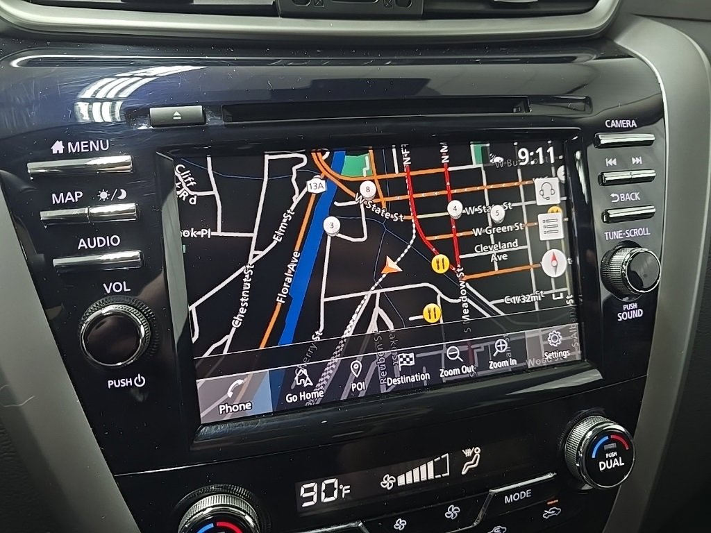 Used 2022 Nissan Murano Platinum w/ Cargo Package image 25