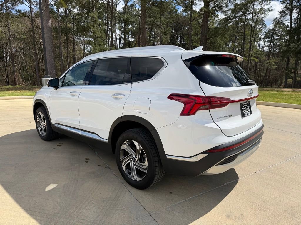 Used 2023 Hyundai Santa Fe SEL w/ Premium Package image 3
