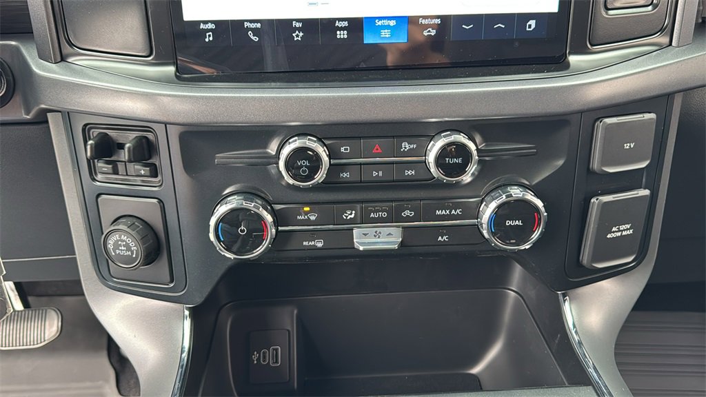 New 2025 Ford F150 XLT w/ Equipment Group 301A Standard image 15