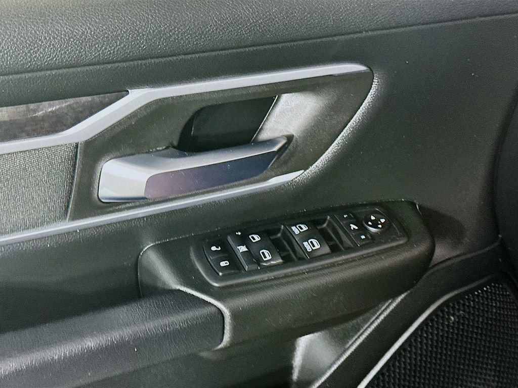 Used 2020 RAM 1500 Big Horn image 24