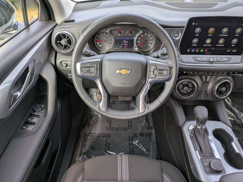 New 2025 Chevrolet Blazer LT w/ Midnight/Sport Edition image 16