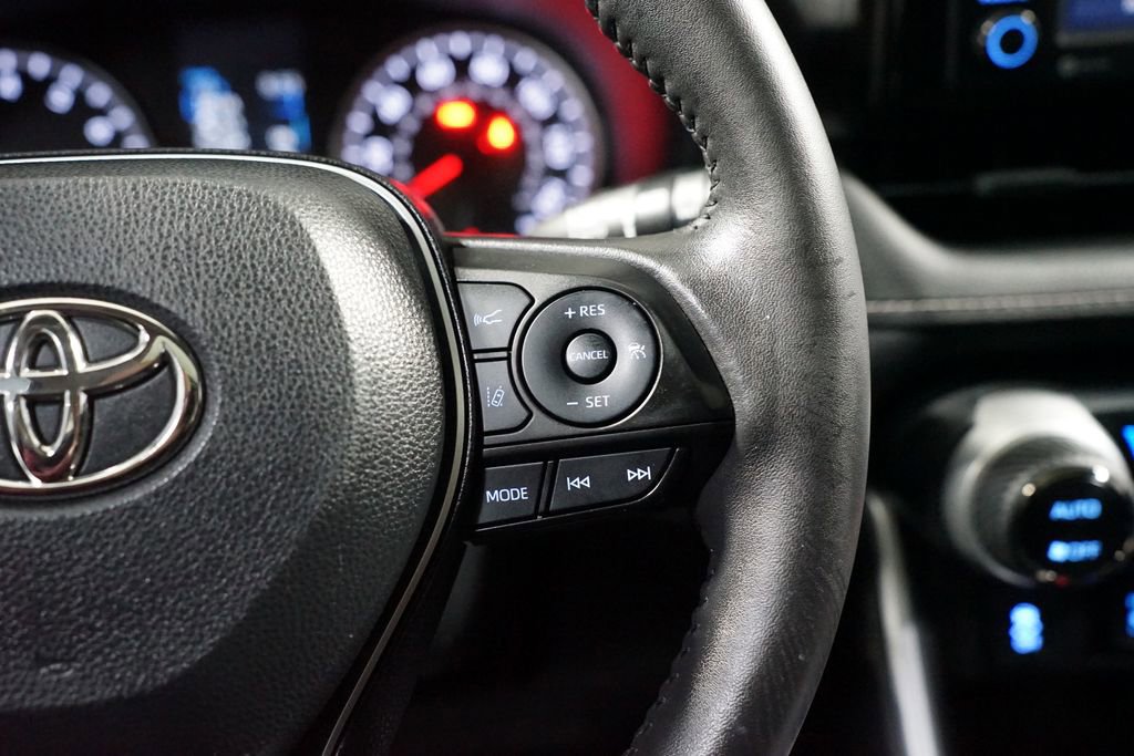 Certified 2022 Toyota RAV4 XLE w/ Convenience Package image 13