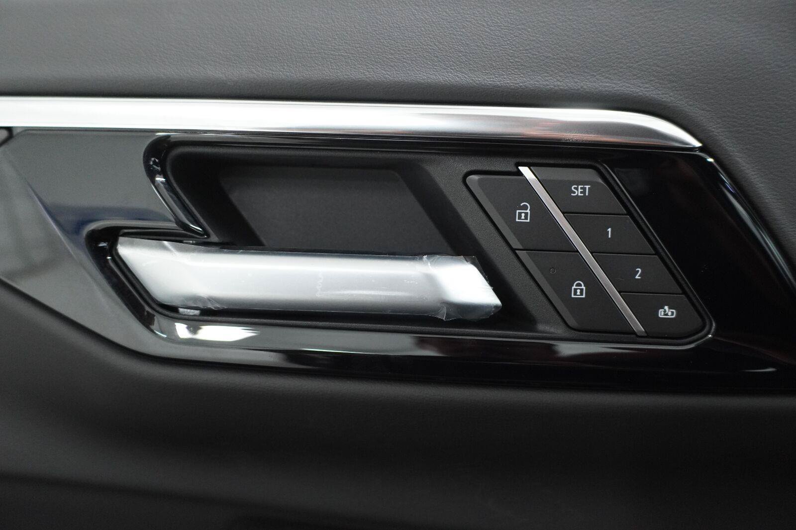 New 2026 Chevrolet Tahoe LT RWD image 28