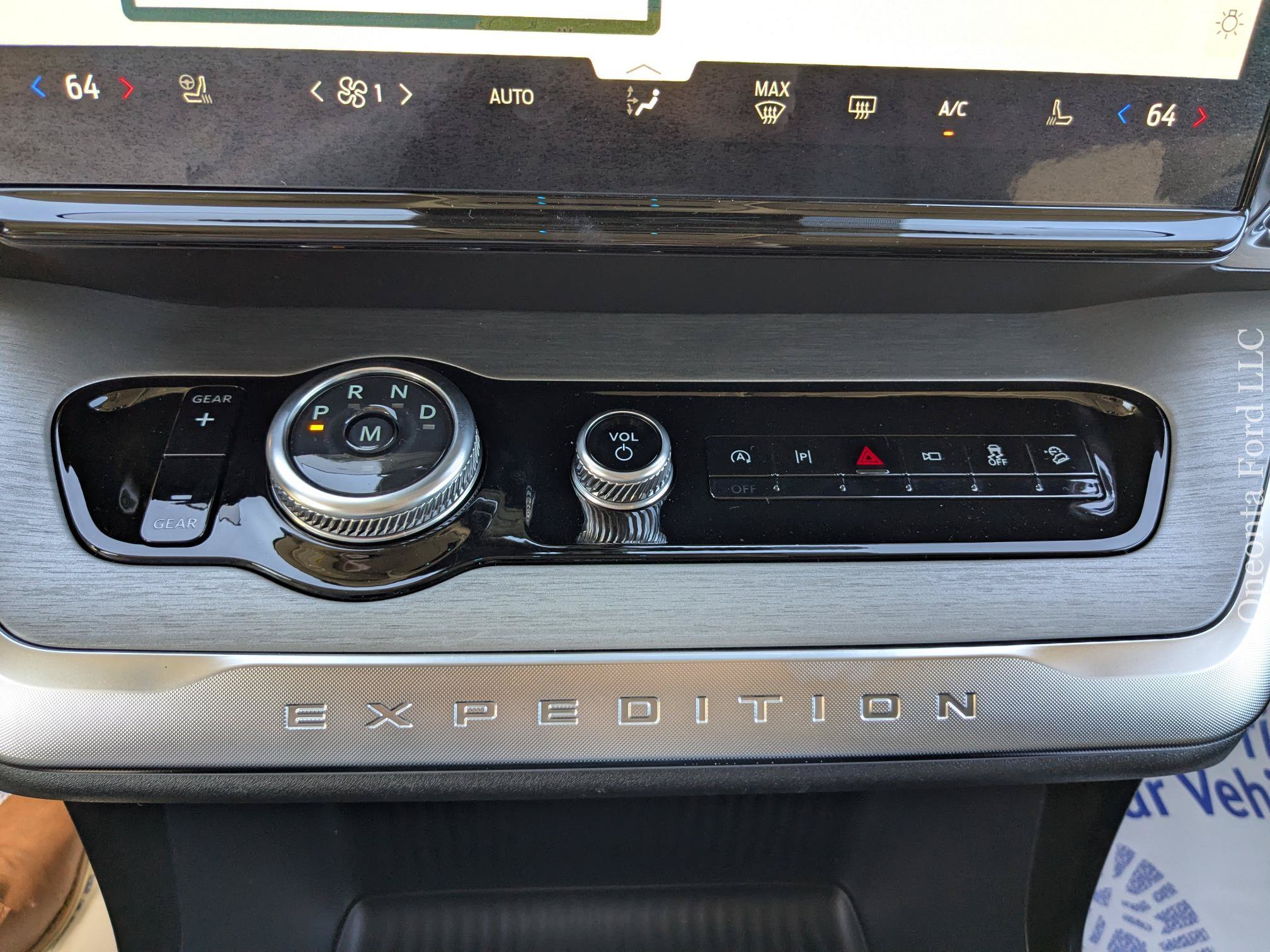 New 2027 Ford Expedition Max Platinum w/ Driver's Package AWD/4WD image 30