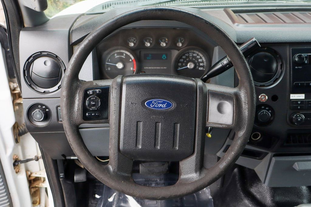 Used 2011 Ford F550 4x4 Crew Cab Super Duty w/ Payload Upgrade Pkg image 18