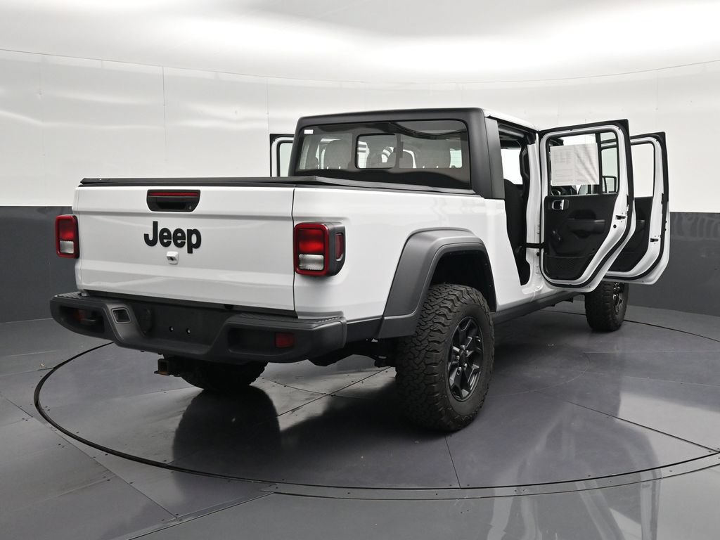Used 2023 Jeep Gladiator Sport AWD/4WD image 38