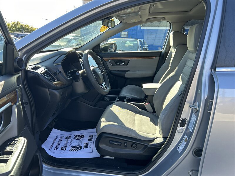Used 2017 Honda CR-V EX image 9