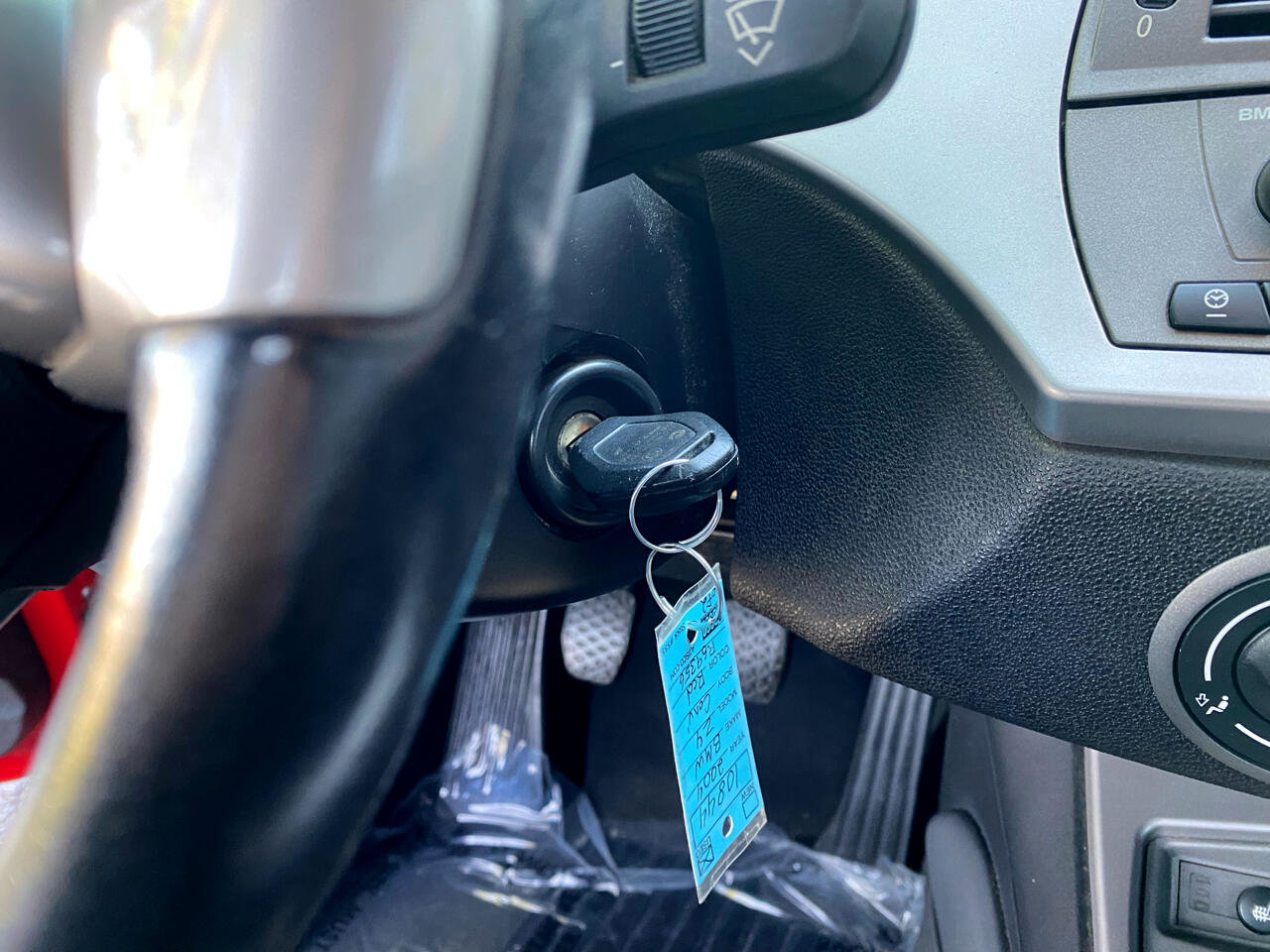 Used 2004 BMW Z4 2.5i image 34