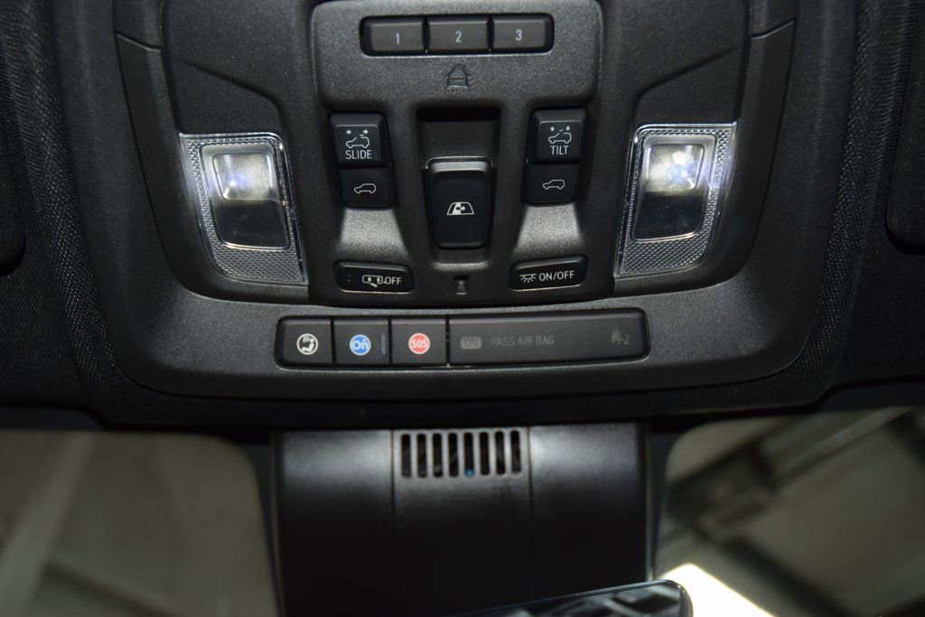 Used 2024 GMC Sierra 2500 AT4 w/ AT4 Premium Plus Package image 49