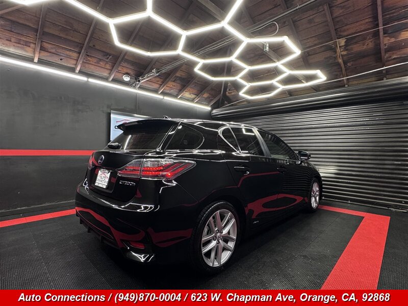 Used 2014 Lexus CT 200h FWD image 3