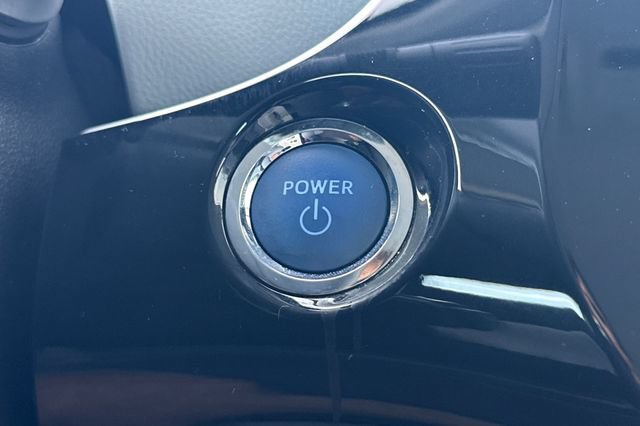 Used 2017 Toyota Prius Three FWD image 24