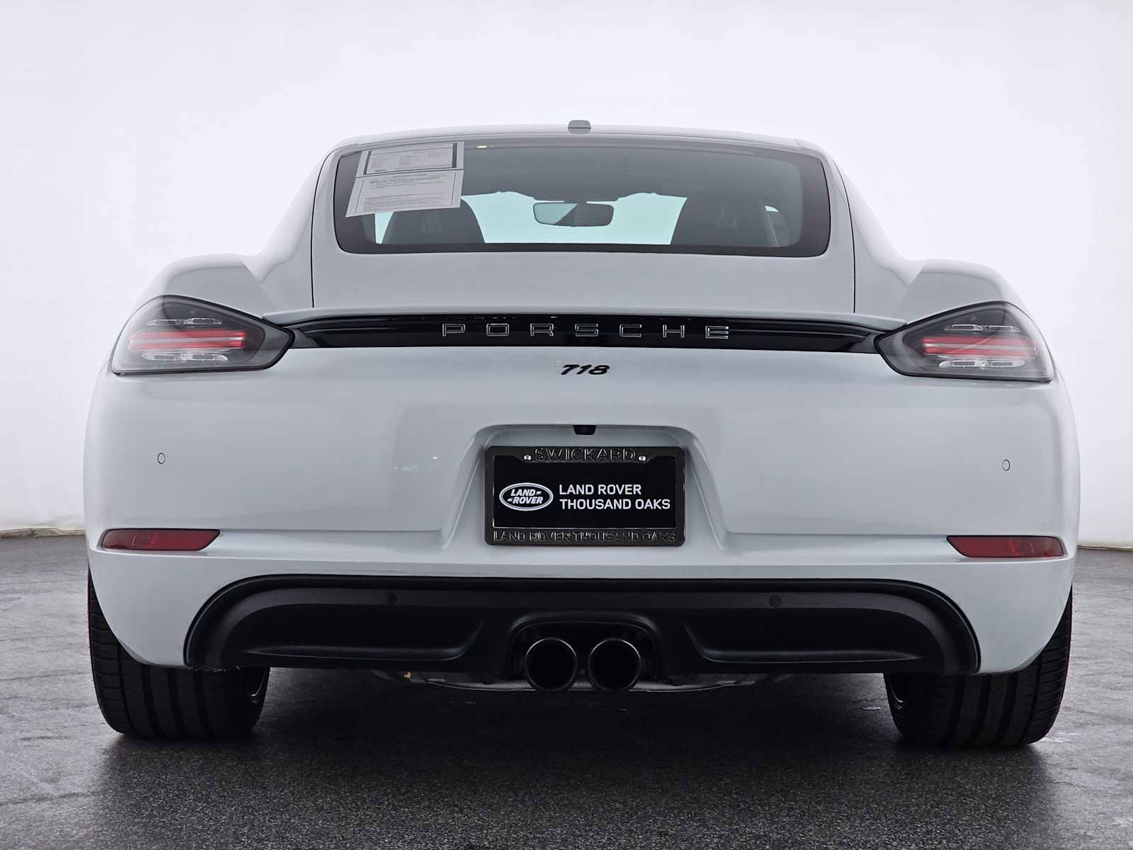 Used 2022 Porsche 718 Cayman w/ Premium Package image 4