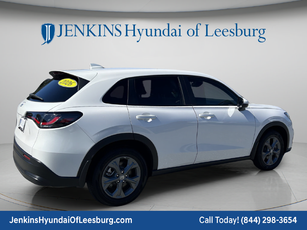 Used 2026 Honda HR-V LX image 5
