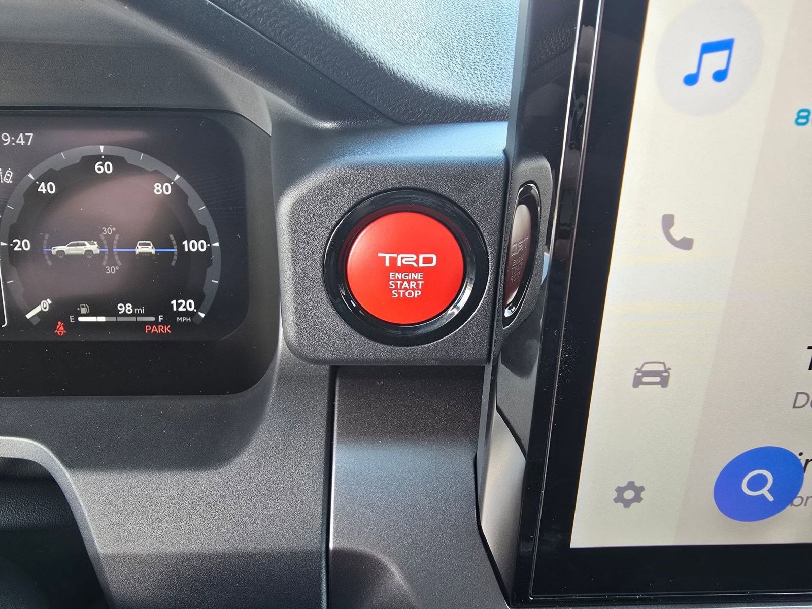 New 2026 Toyota 4Runner TRD Off-Road Premium AWD/4WD image 23