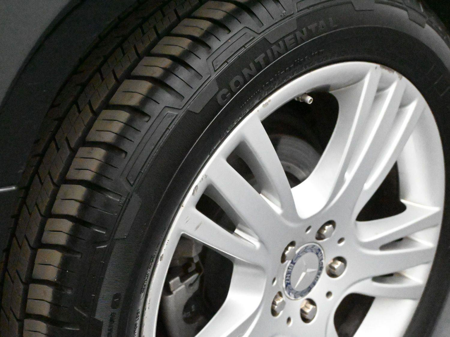 Used 2015 Mercedes-Benz GLK 350 4MATIC image 14