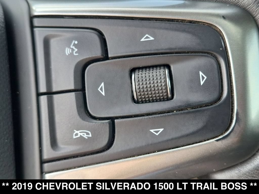 Used 2019 Chevrolet Silverado 1500 LT Trail Boss AWD/4WD image 7