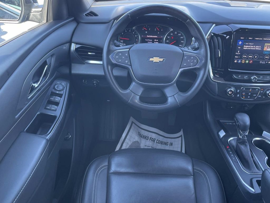 Used 2023 Chevrolet Traverse LT image 15