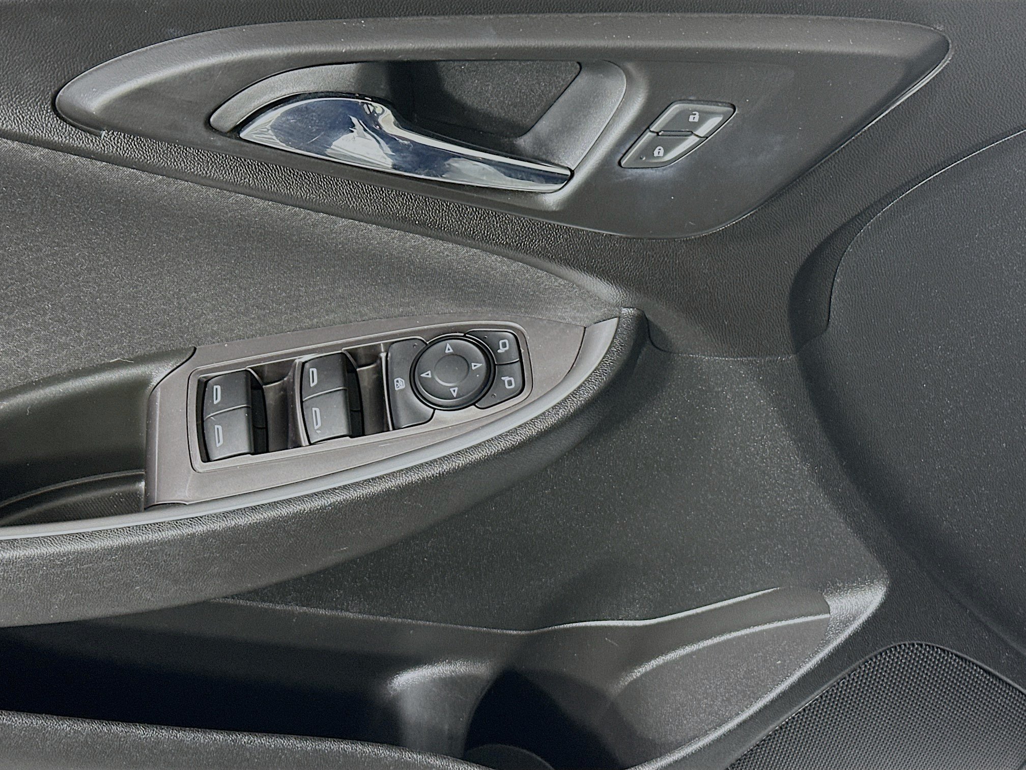 Used 2021 Chevrolet Malibu LS FWD image 14