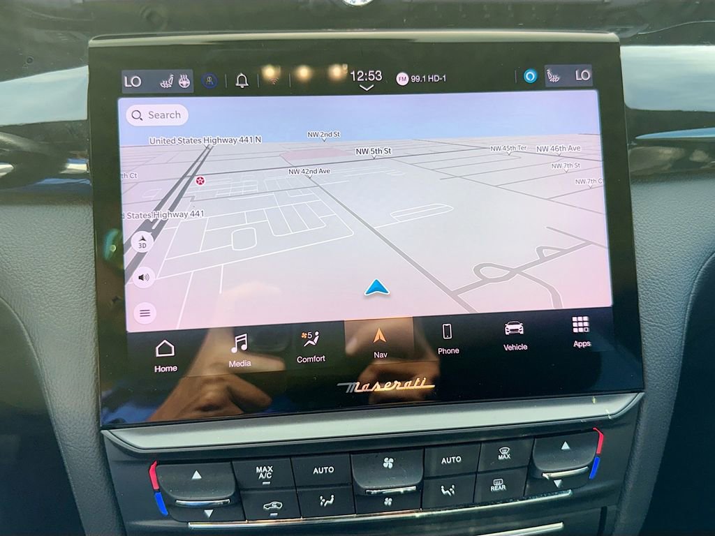 Used 2022 Maserati Quattroporte GT image 14