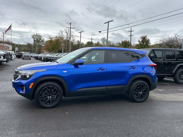 Used 2024 Kia Seltos LX AWD/4WD image 22