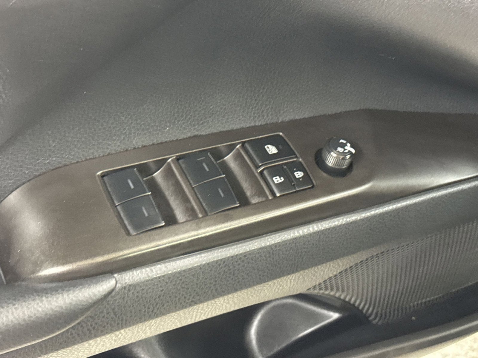 Used 2024 Toyota Camry LE FWD image 19