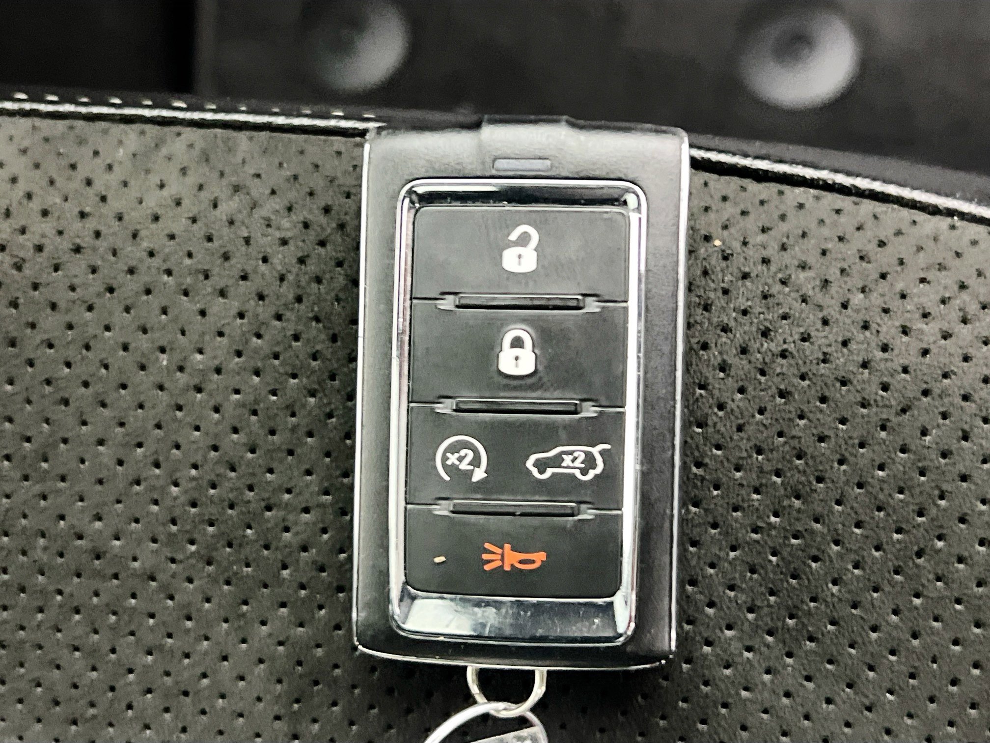 Used 2023 Jeep Grand Cherokee L Laredo image 36