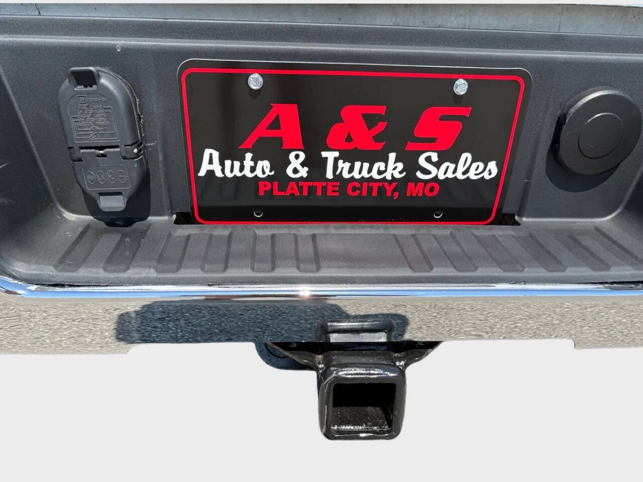Used 2018 Chevrolet Silverado 1500 LT w/ All Star Edition AWD/4WD image 19
