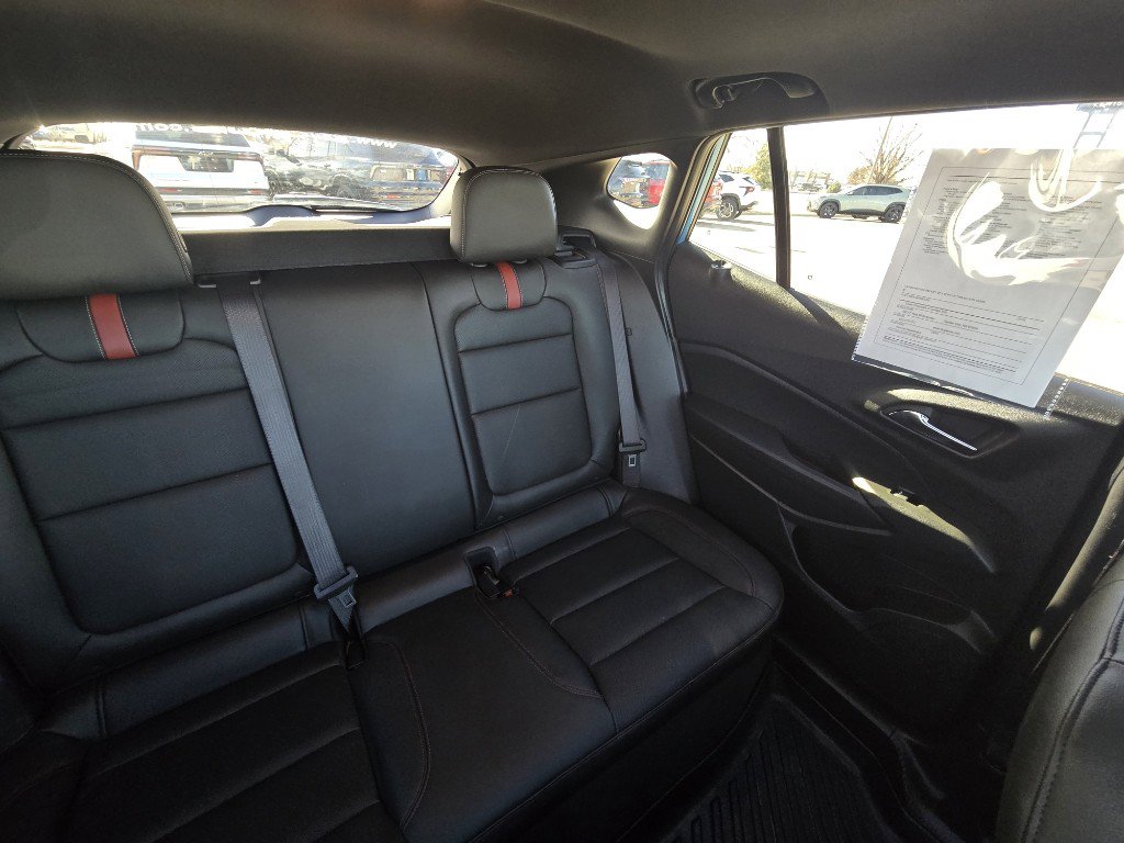 Certified 2025 Chevrolet Trax RS w/ Sunroof Package image 19