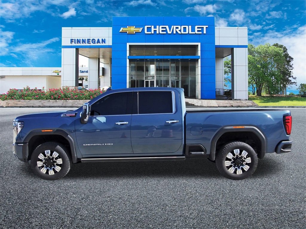 Used 2024 GMC Sierra 2500 Denali w/ Denali Reserve Package image 4