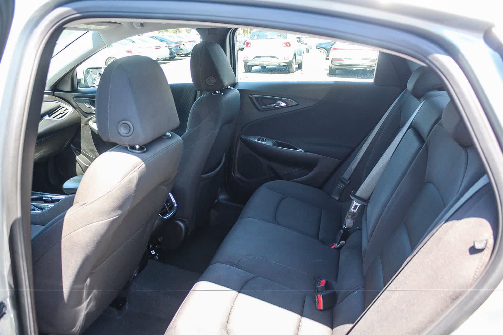 Used 2024 Chevrolet Malibu LT FWD image 23