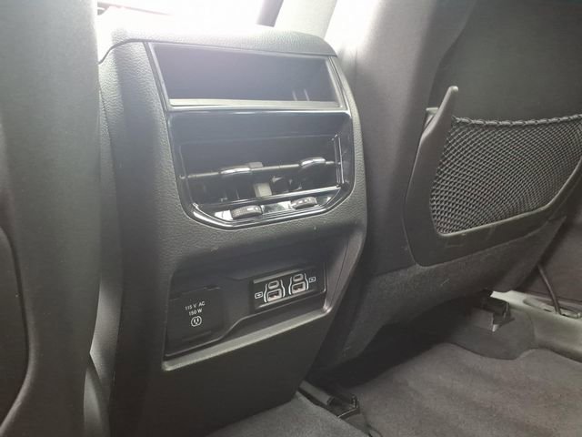 Certified 2023 Jeep Grand Cherokee Altitude AWD/4WD image 12