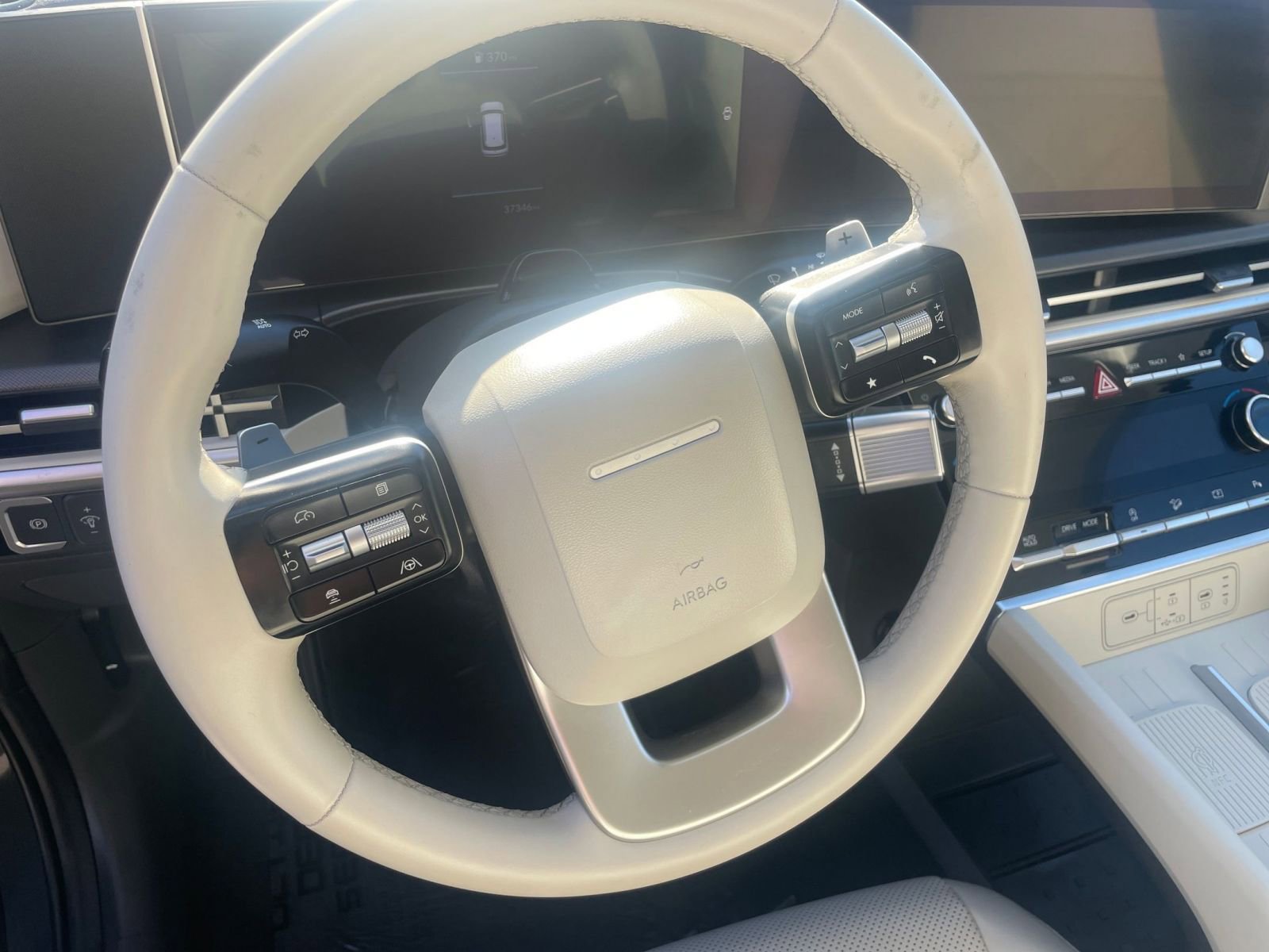 Used 2025 Hyundai Santa Fe SEL image 28