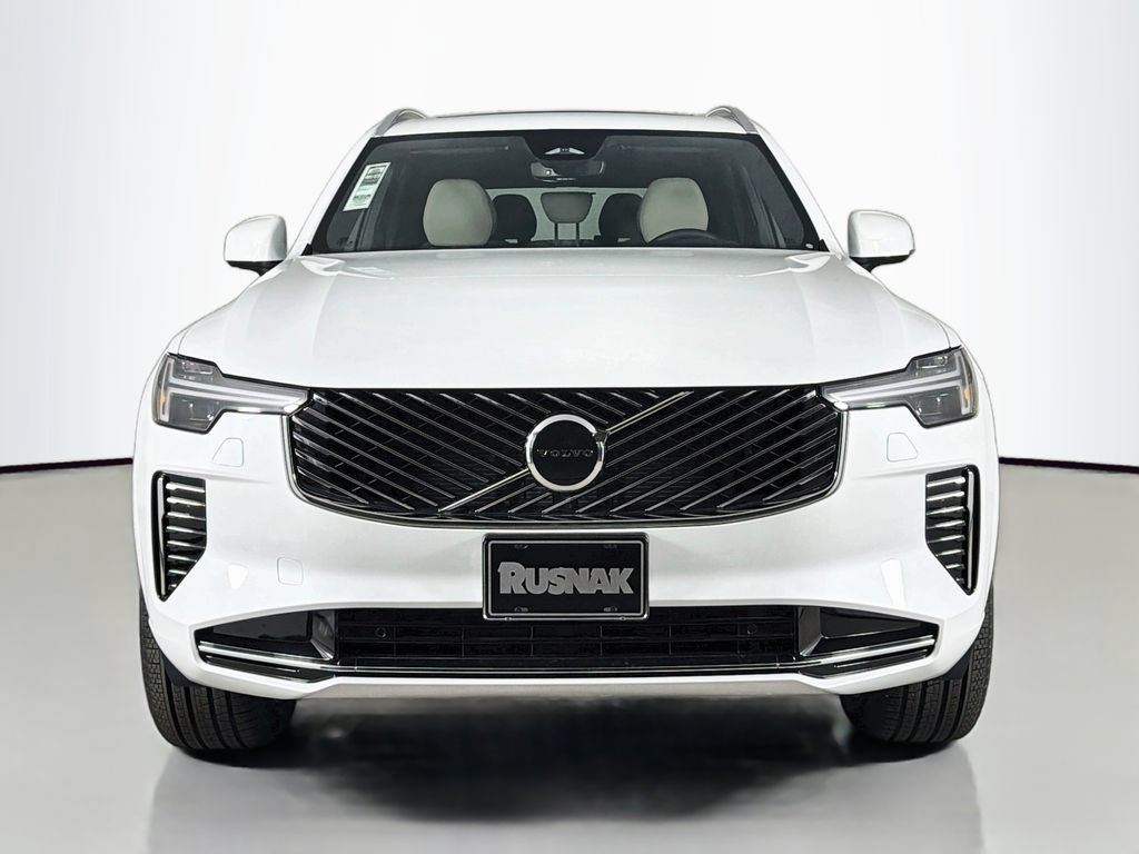 New 2026 Volvo XC90 B6 Core AWD/4WD image 2