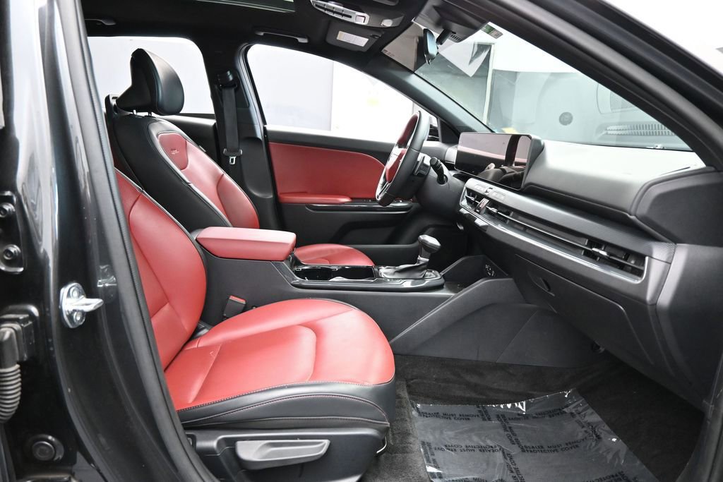 Used 2025 Kia K4 GT-Line w/ GT-Line Premium Package FWD image 44