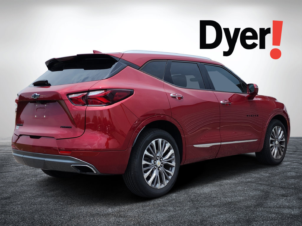 Used 2019 Chevrolet Blazer Premier w/ Driver Confidence II Package FWD image 3
