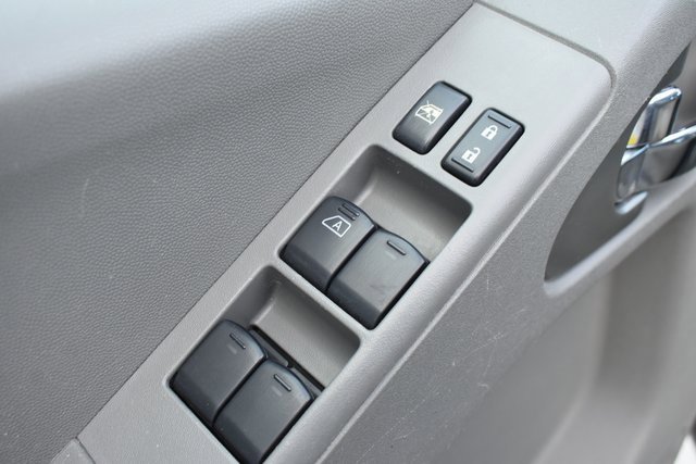 Used 2016 Nissan Frontier SV w/ SV Value Truck Package image 15