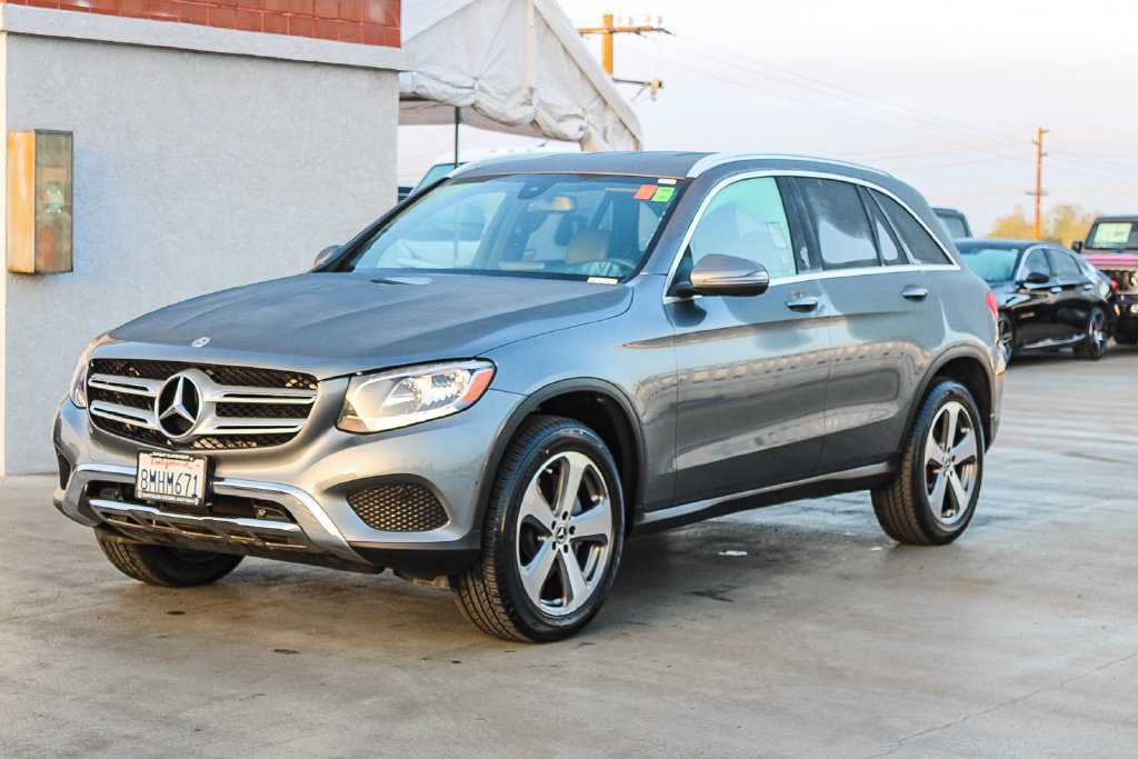 Used 2019 Mercedes-Benz GLC 300 image 4