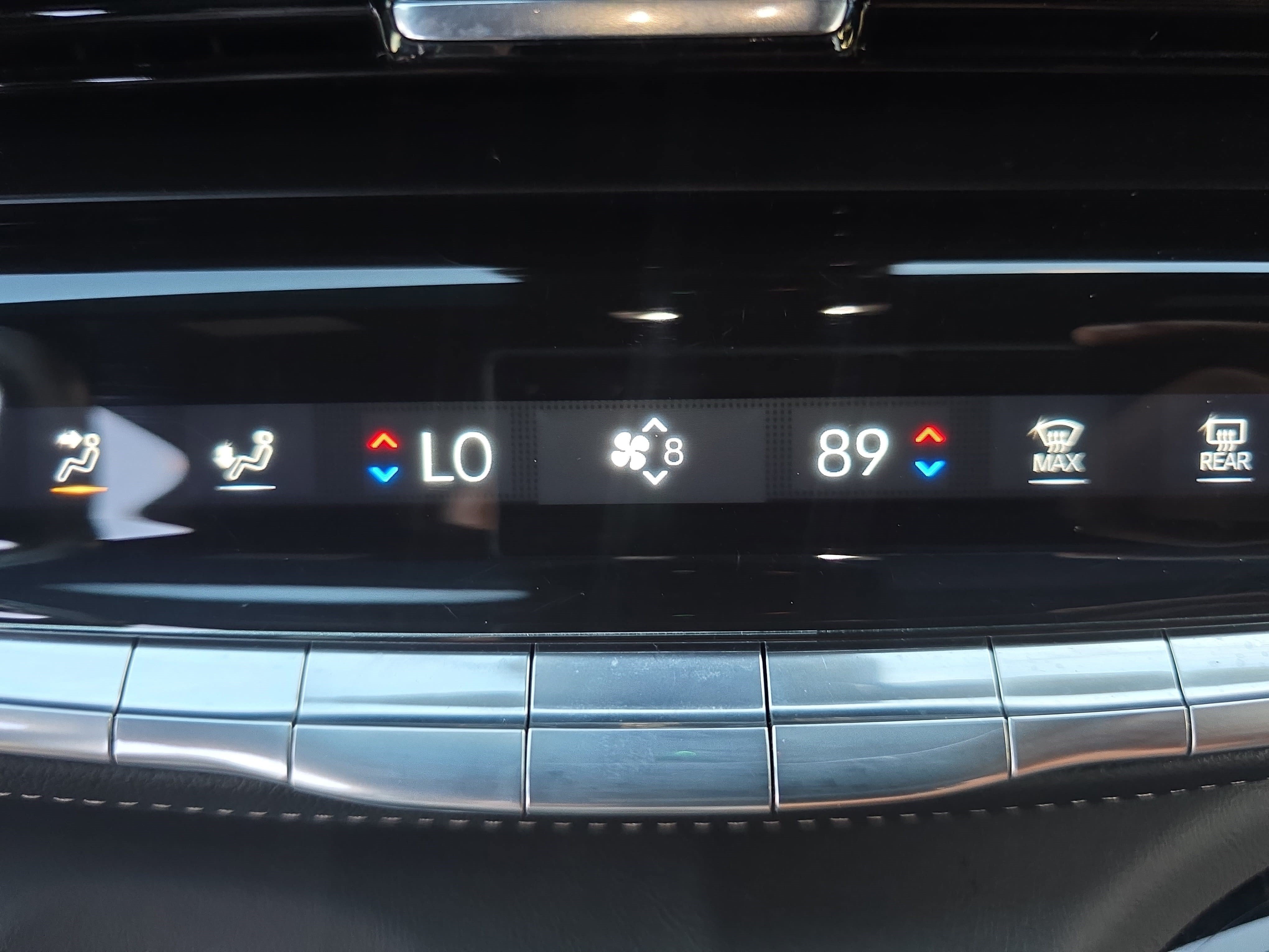 Used 2024 Cadillac Escalade Sport AWD/4WD image 21