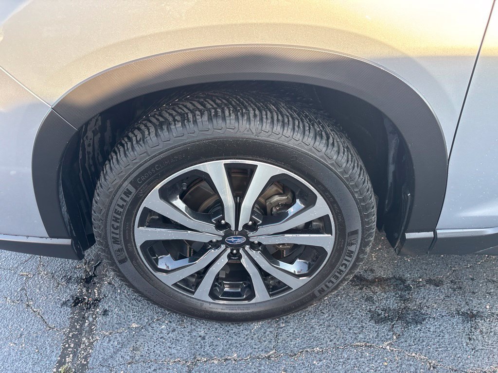Certified 2023 Subaru Forester Limited AWD/4WD image 6