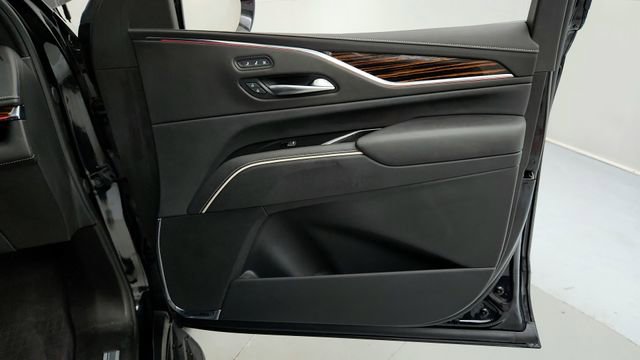 Certified 2023 Cadillac Escalade Premium Luxury w/ LPO, Floor Liner Package image 23