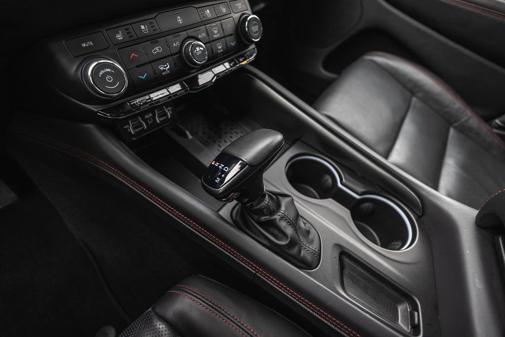 Used 2025 Dodge Durango GT image 17