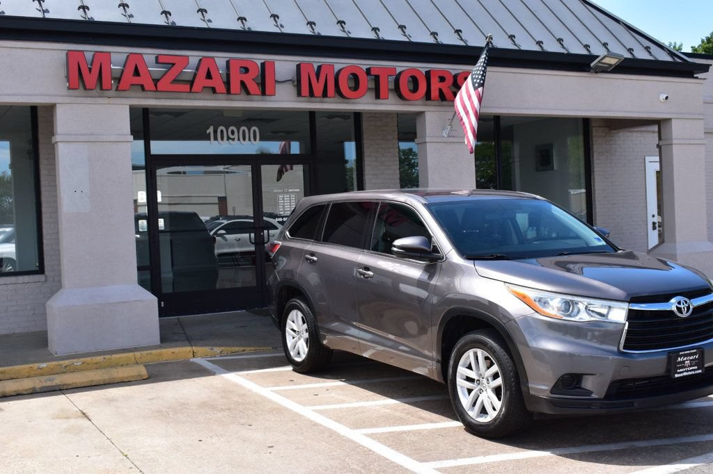 Used 2014 Toyota Highlander LE FWD image 9