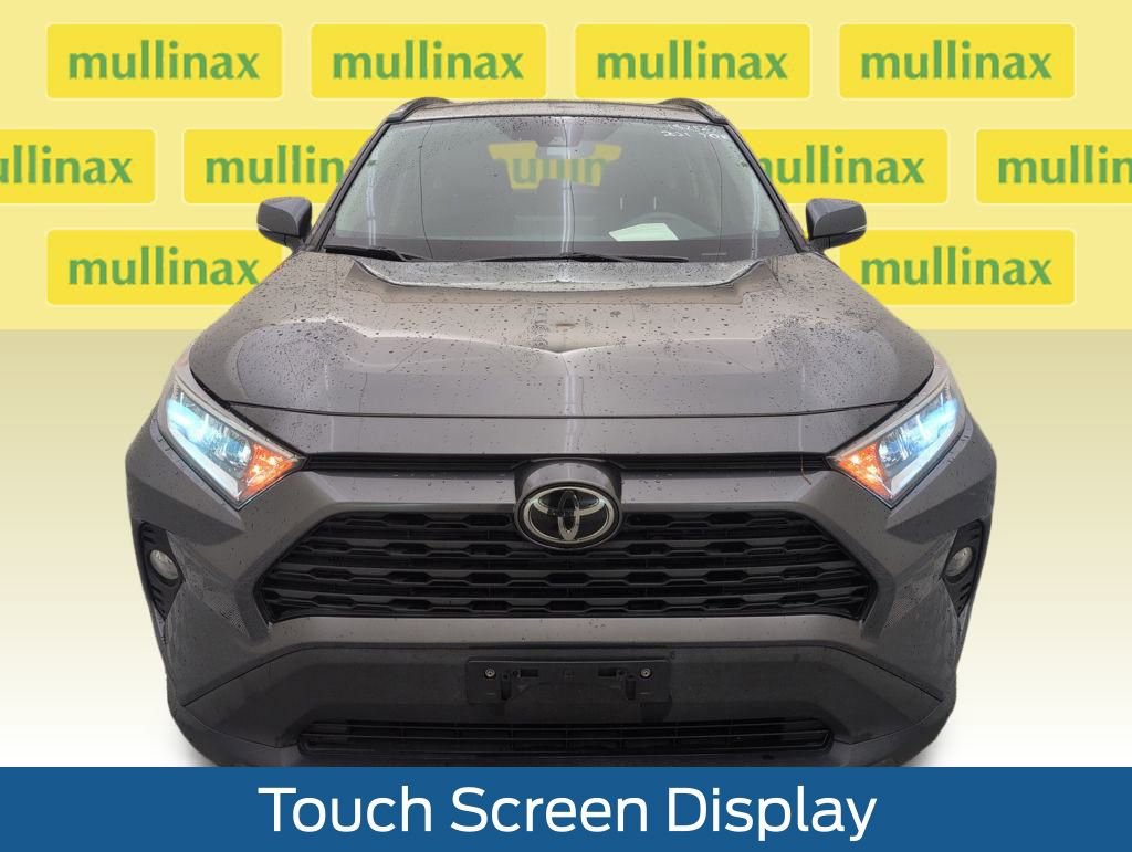 Used 2021 Toyota RAV4 XLE image 16