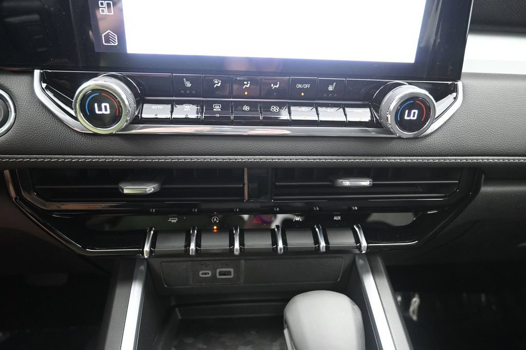 New 2026 Chevrolet Colorado LT w/ LT Convenience Package RWD image 18