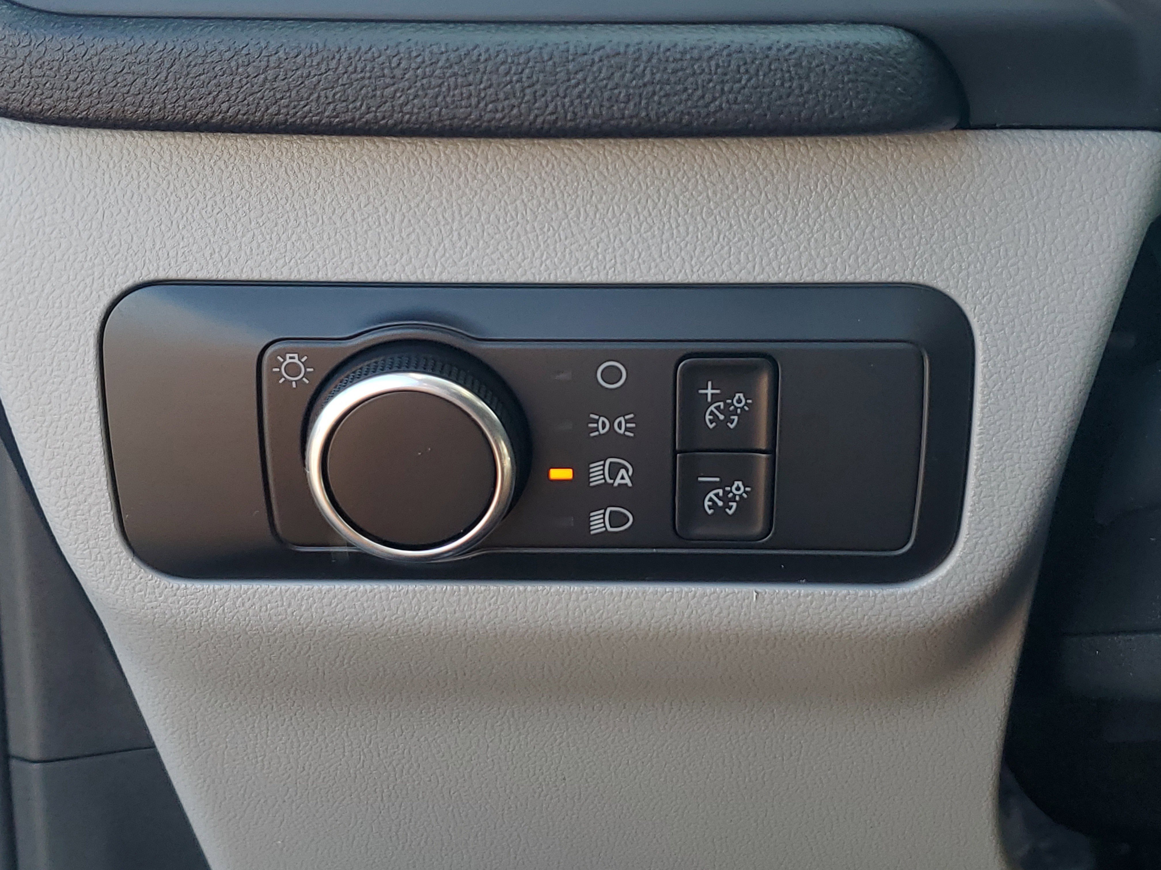 Used 2025 Ford Escape Active image 14