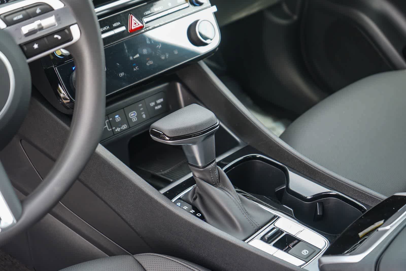 New 2026 Hyundai Santa Cruz SEL FWD image 19
