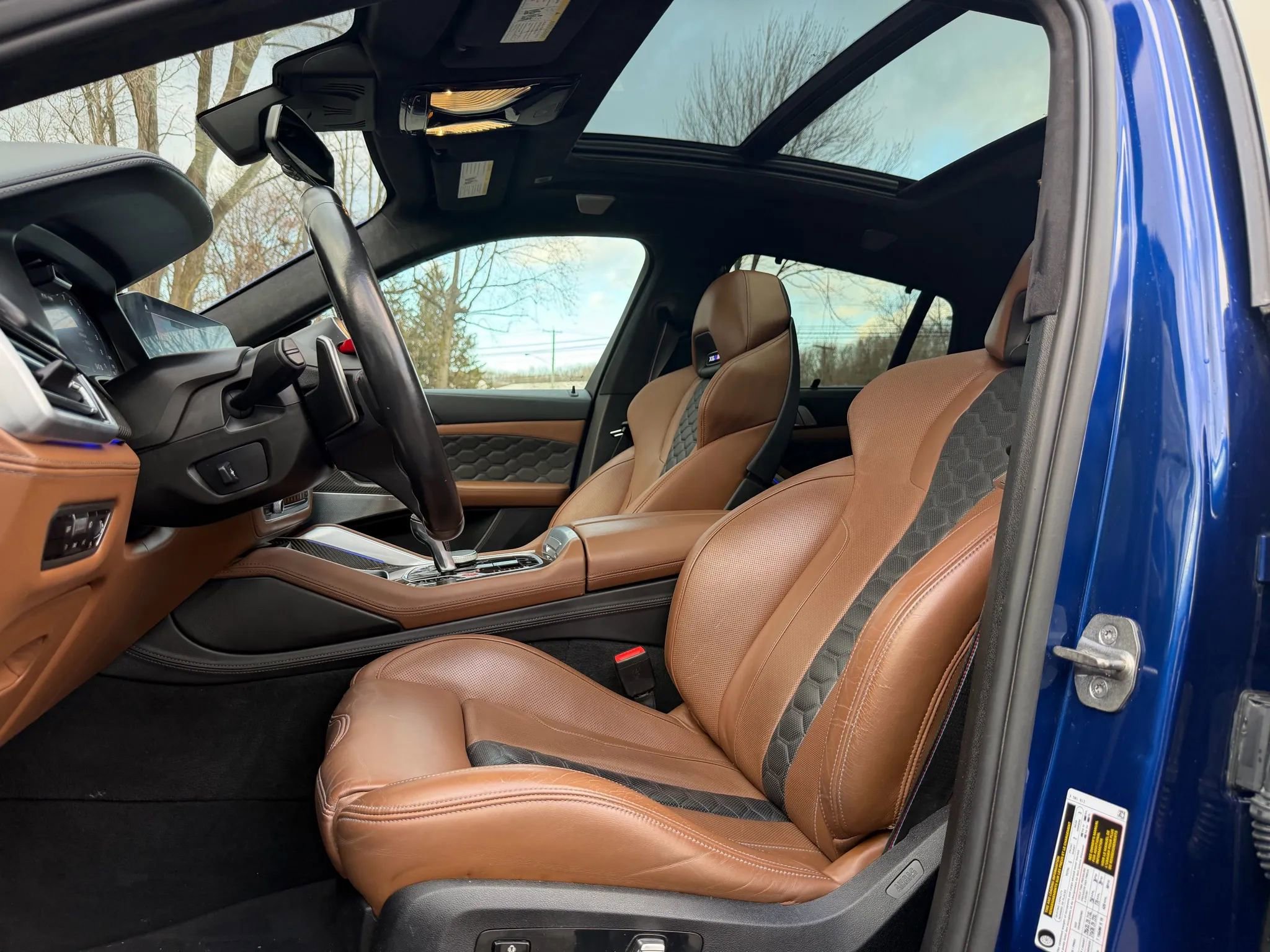 Used 2023 BMW X6 M w/ Competition Package image 11