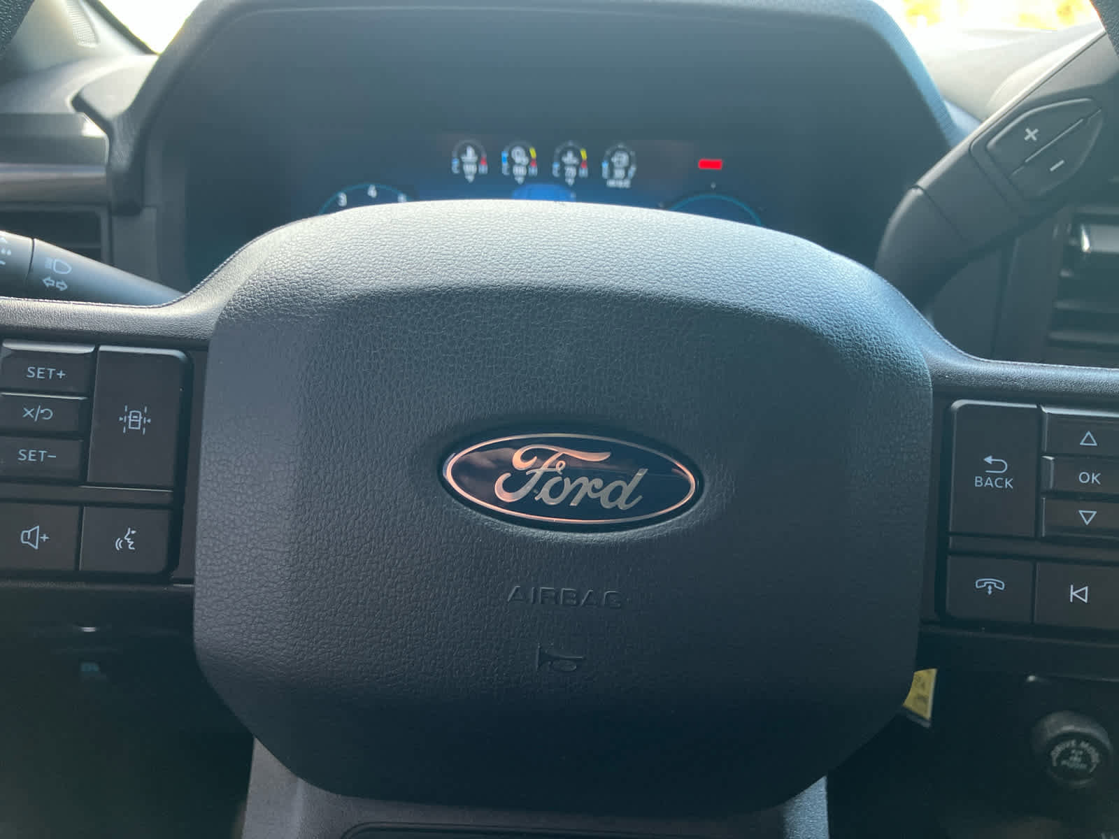 Used 2024 Ford F150 STX image 14