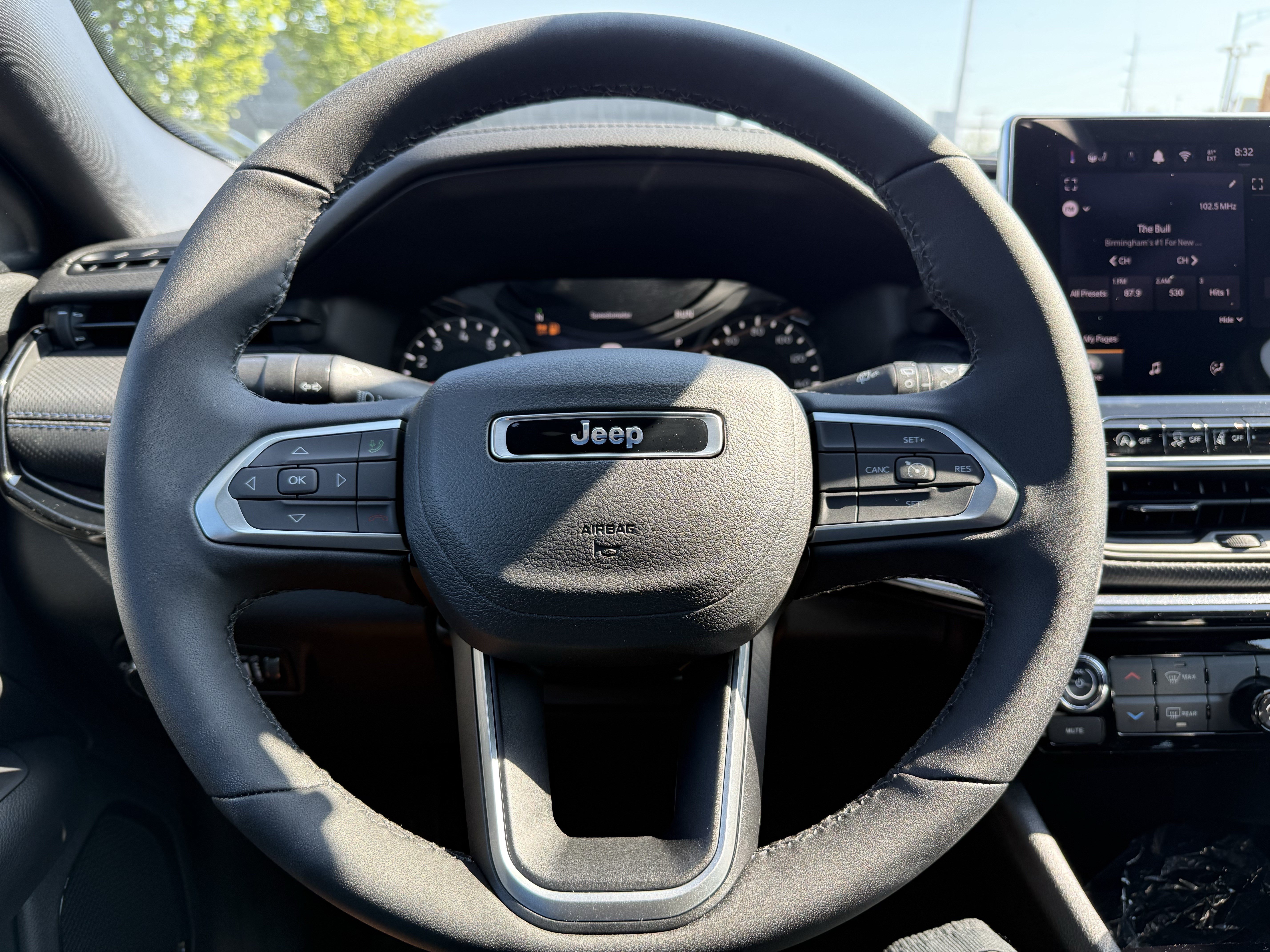 New 2026 Jeep Compass Latitude AWD/4WD image 17